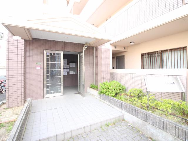 16/29 エントランス