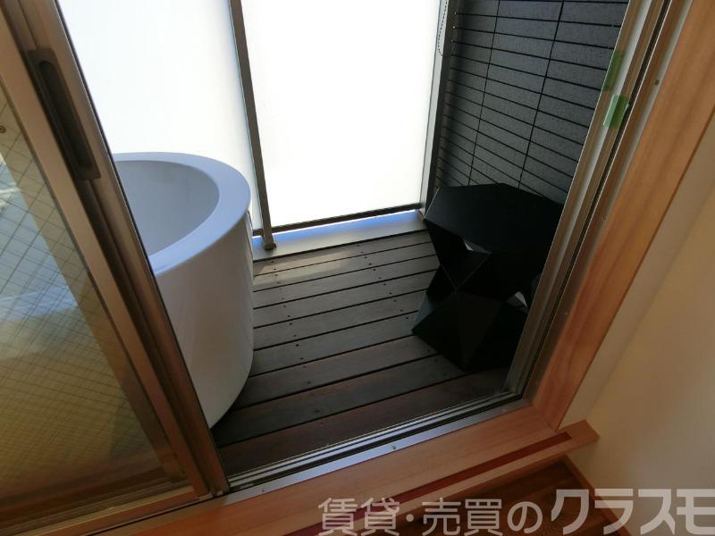 25/30 バルコニー