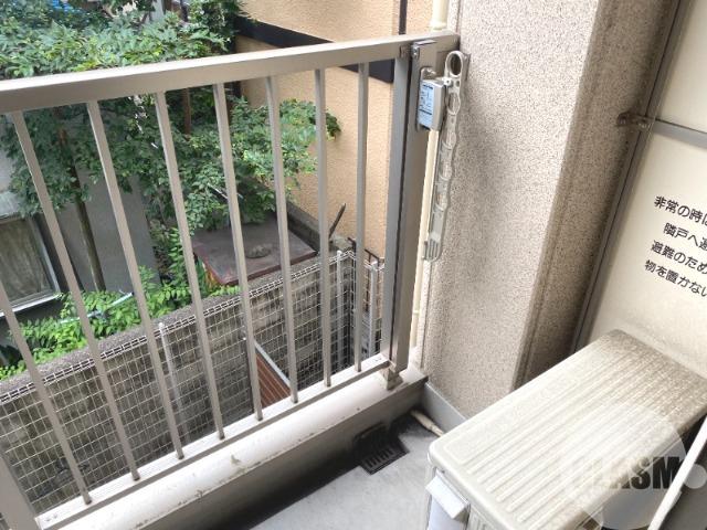 15/23 バルコニー