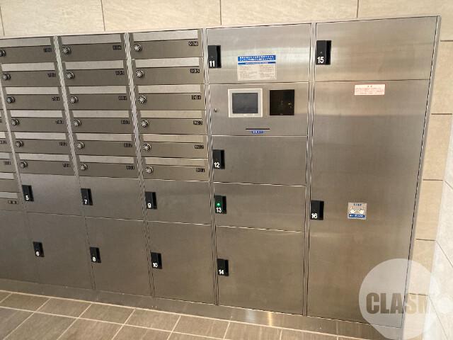 22/30 エントランス