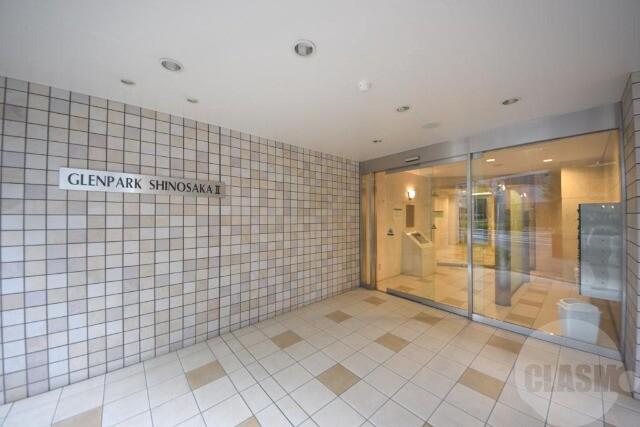 22/30 エントランス