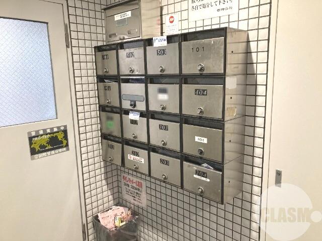 16/21 エントランス