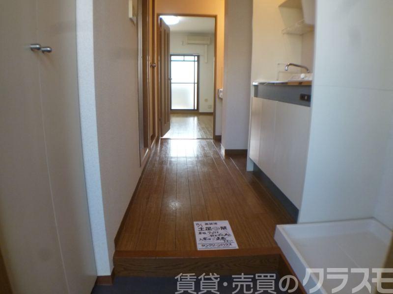 17/30 玄関