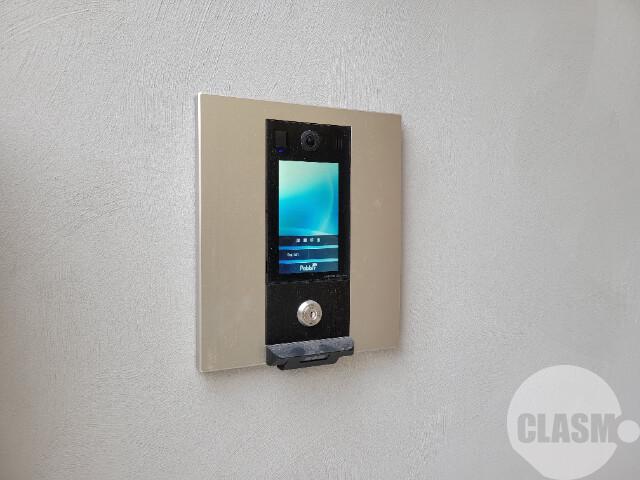 19/25 エントランス