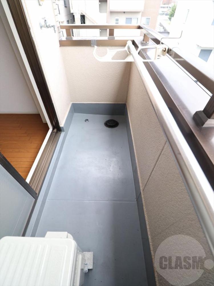 16/30 バルコニー