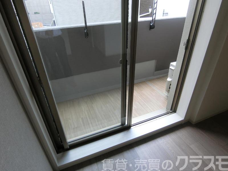 23/30 バルコニー