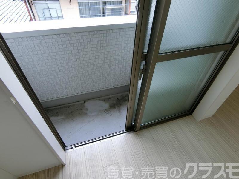 23/30 バルコニー