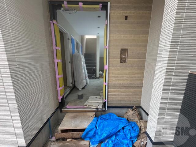 22/30 エントランス