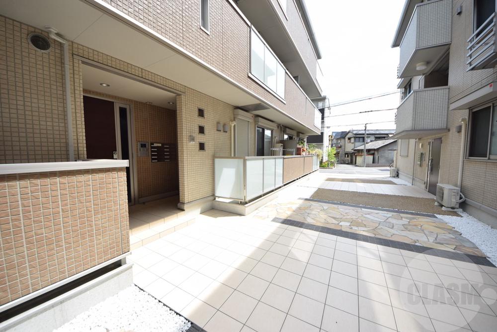 2/10 エントランス