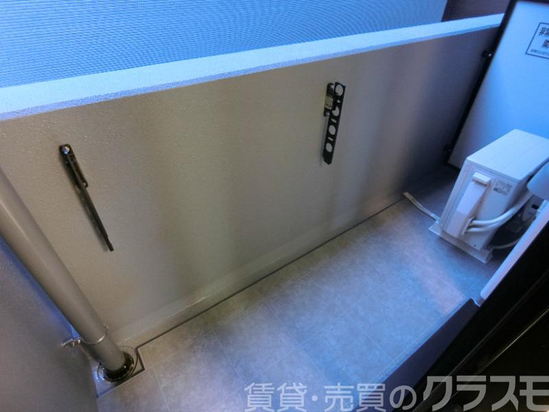 23/30 バルコニー