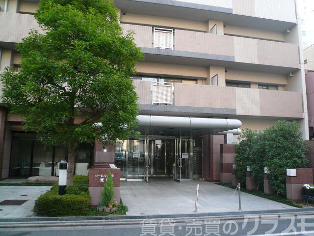 30/30 エントランス