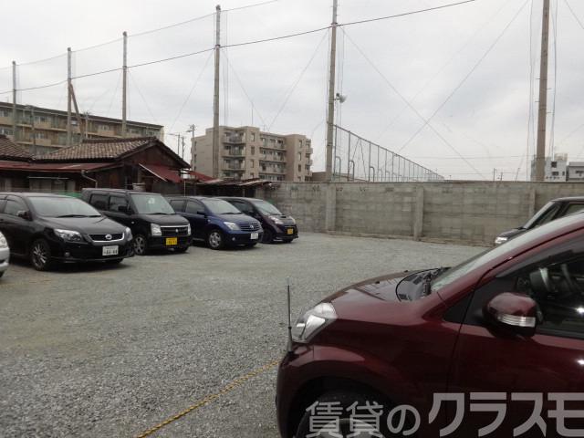 20/25 駐車場