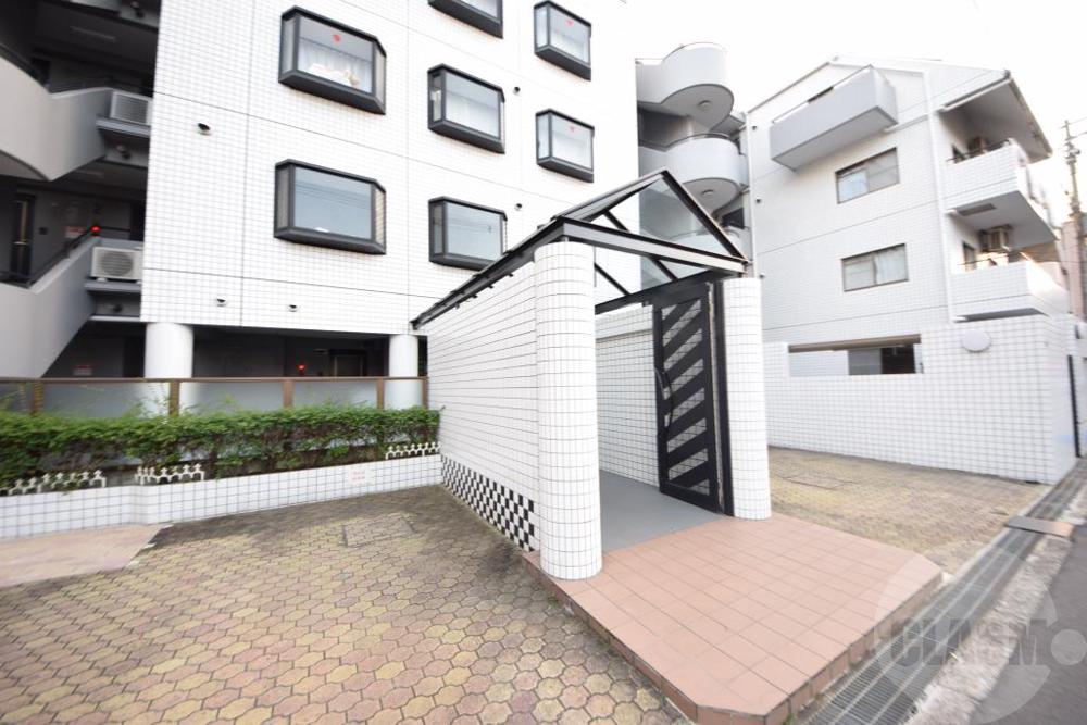 2/10 エントランス