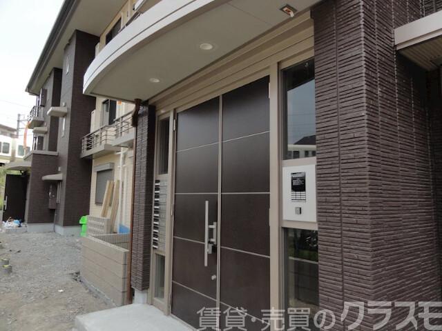 2/3 エントランス