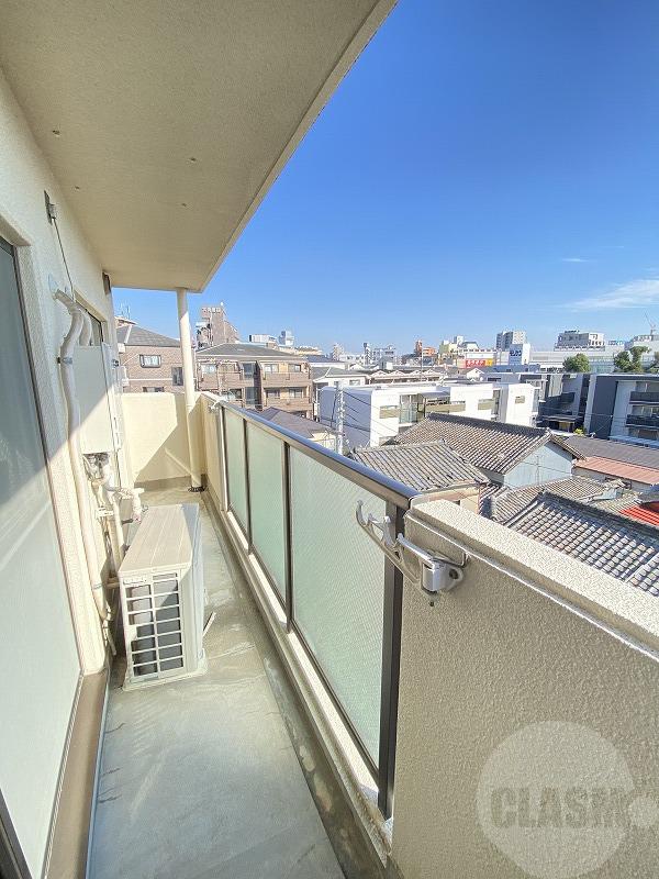 13/30 バルコニー