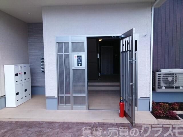 29/30 エントランス