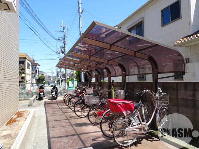 17/22 エントランス