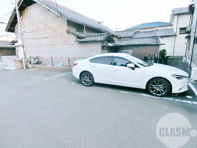 15/26 駐車場