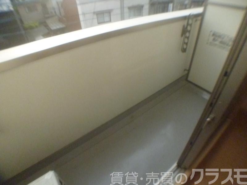 26/30 バルコニー