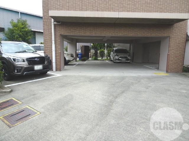 20/26 駐車場