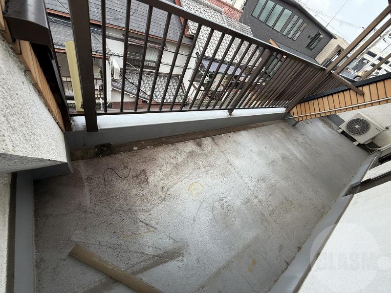 13/30 バルコニー