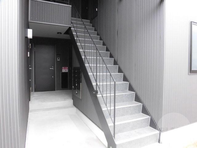 2/13 エントランス