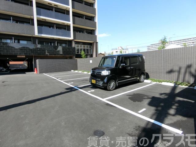 3/3 駐車場