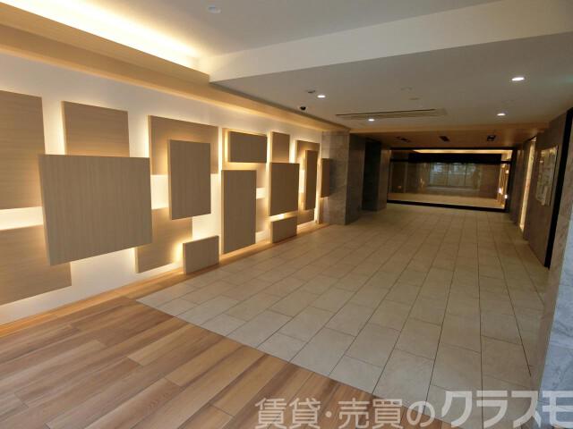 2/4 エントランス