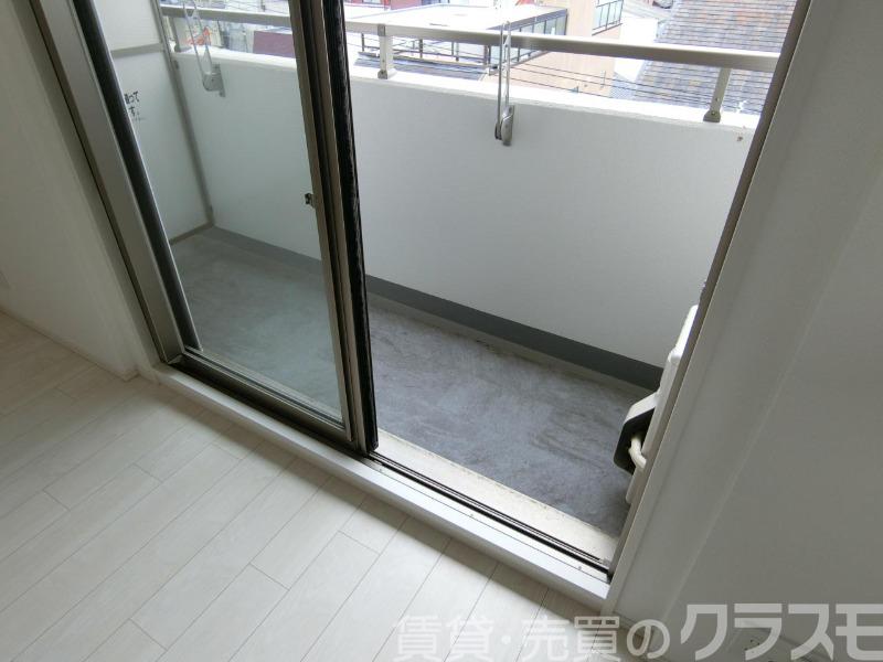 23/30 バルコニー