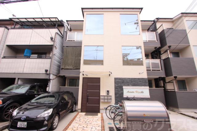 21/23 エントランス