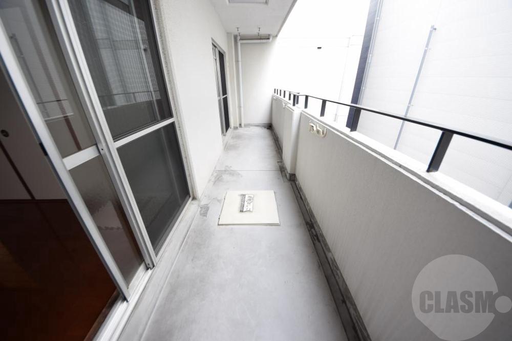 13/28 バルコニー