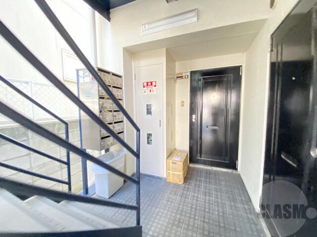 17/26 エントランス