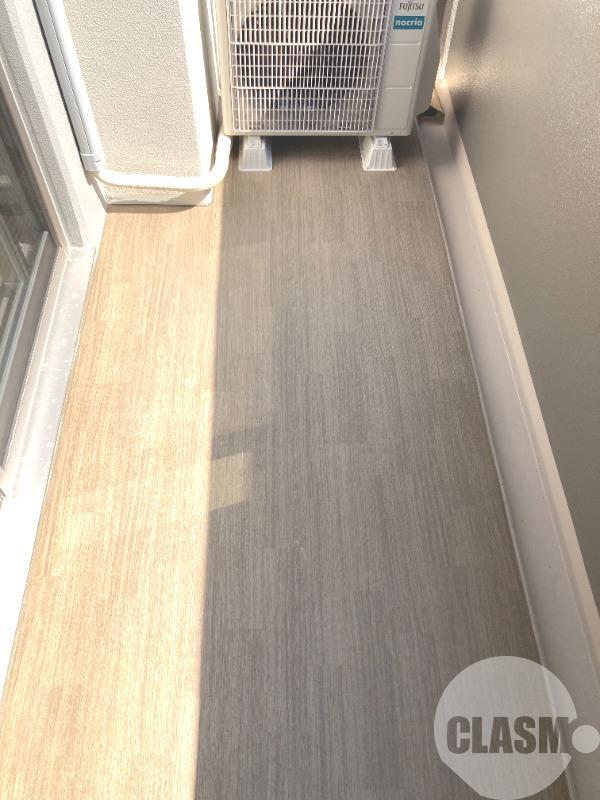 13/25 バルコニー