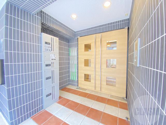 2/11 エントランス