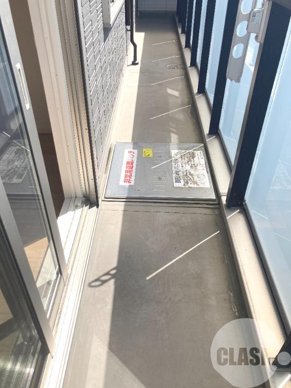 17/28 バルコニー