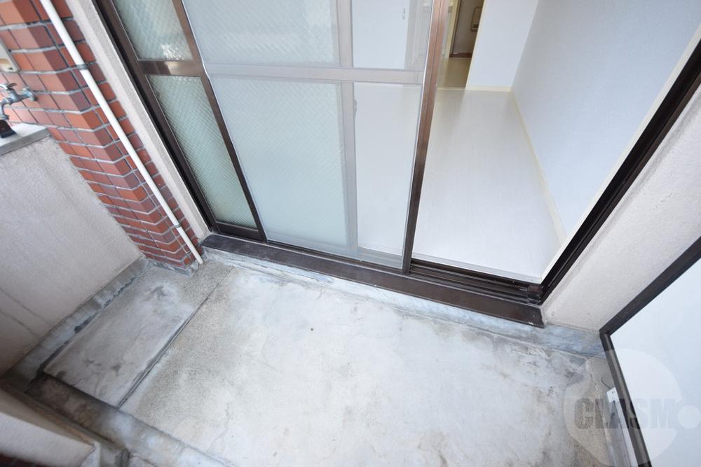 13/30 バルコニー