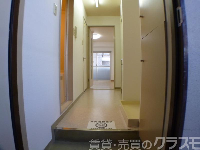 14/30 玄関