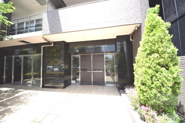 22/30 エントランス