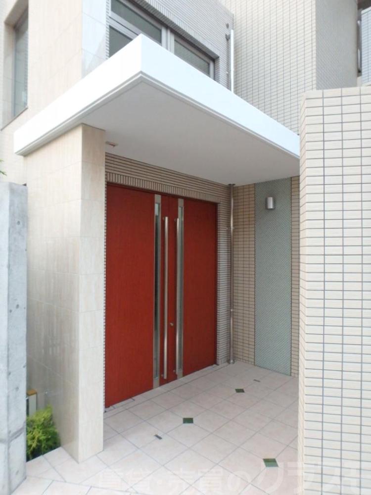 3/4 エントランス