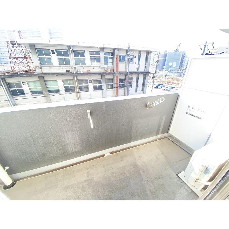 13/27 バルコニー