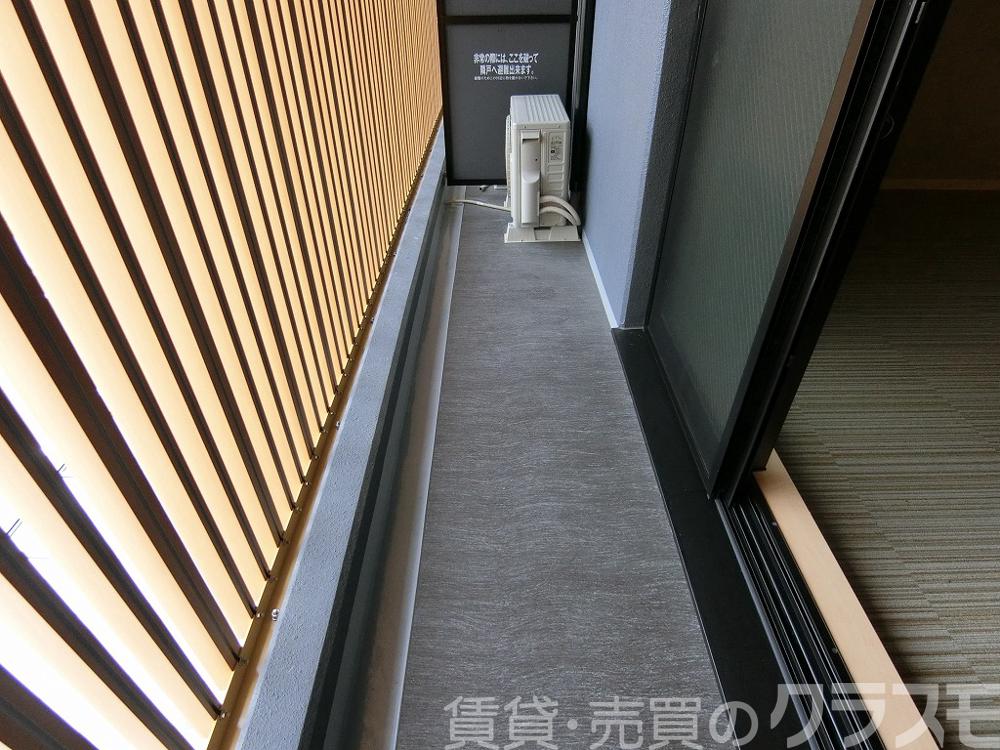 26/30 バルコニー