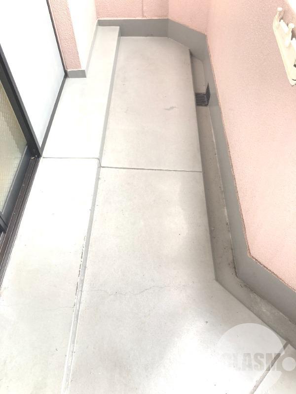 14/30 バルコニー