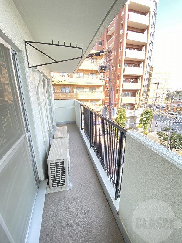 15/28 バルコニー