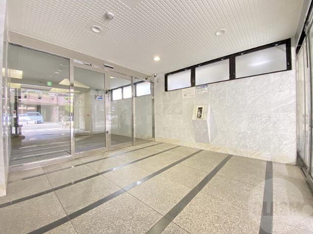 2/13 エントランス