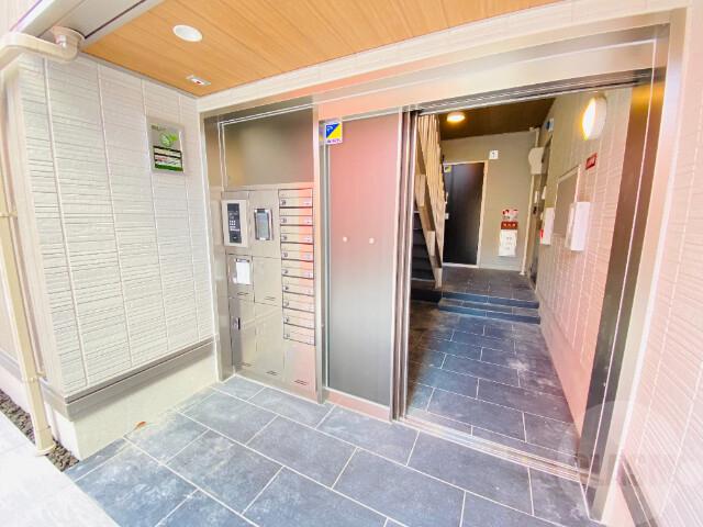 2/7 エントランス