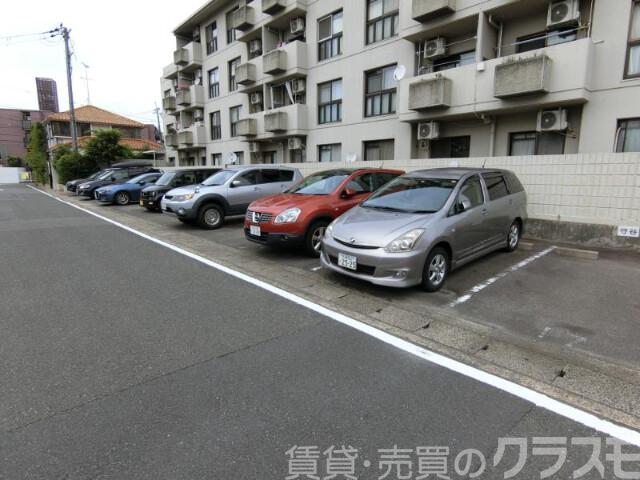 29/30 駐車場