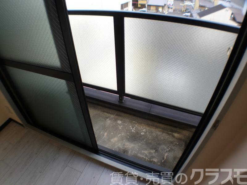 25/30 バルコニー