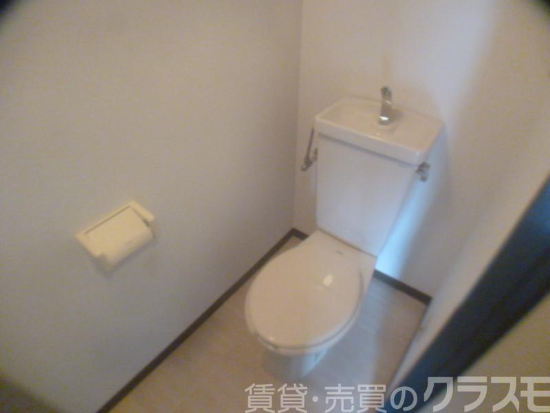 22/30 トイレ