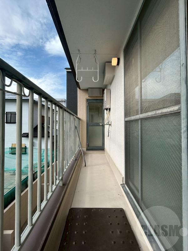 13/30 バルコニー