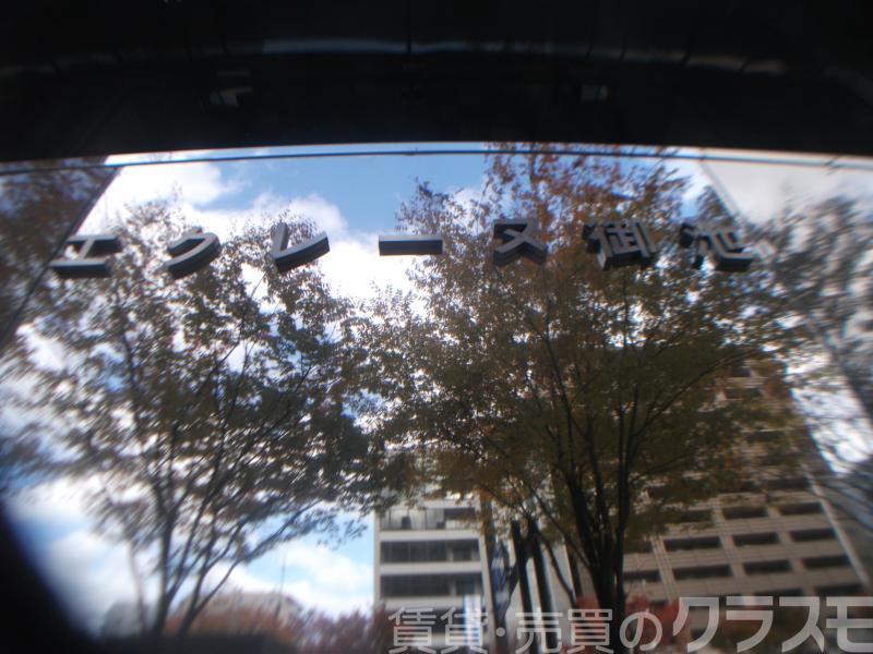 30/30 エントランス